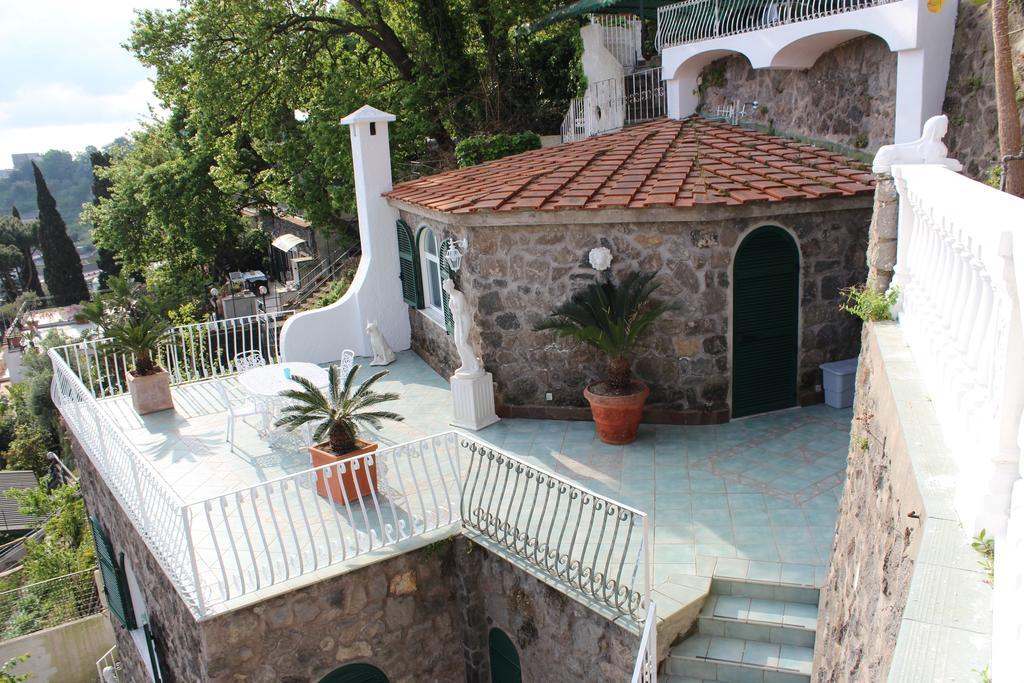 Dream Visions Ischia